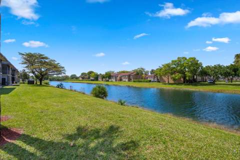 145 Lake Nancy Lane #232, West Palm Beach FL - photo 23 of 34