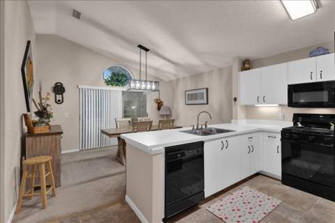 1189 NW Lombardy Drive, Port St. Lucie FL - photo 14 of 66
