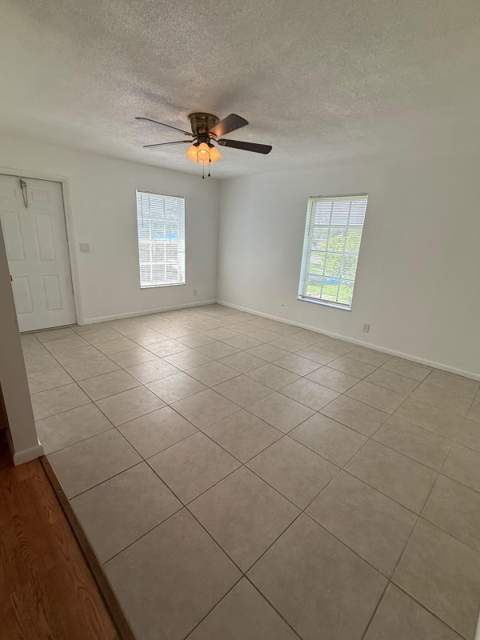 4951 Wedgewood Way #5, West Palm Beach FL - photo 7 of 28