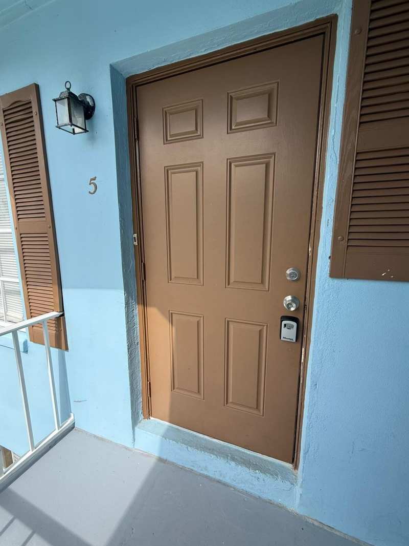 1 bedroom Condominium at 4951 Wedgewood Way #5, Kentwood Of Wedgewood Condo, West Palm Beach — photo 1
