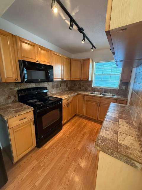 4951 Wedgewood Way #5, West Palm Beach FL - photo 10 of 28