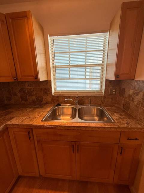 4951 Wedgewood Way #5, West Palm Beach FL - photo 12 of 28
