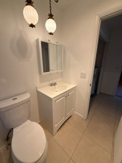 4951 Wedgewood Way #5, West Palm Beach FL - photo 19 of 28
