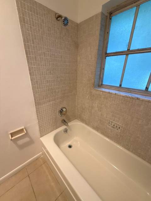 4951 Wedgewood Way #5, West Palm Beach FL - photo 21 of 28