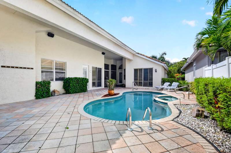 4 bedroom Single Family Residence at 10694 Greenbriar Villa Drive, Wycliffe Tr G, Lake Worth — photo 5