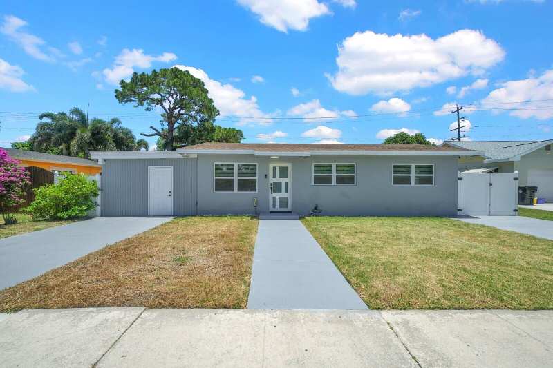 3 bedroom Single Family Residence at 1134 S Ridge Street, Lake Osborne Park, Lake Worth Beach — photo 1