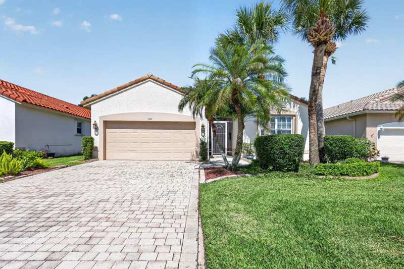 2 bedroom Single Family Residence at 310 NW Toscane Trail, Cascades At St Lucie West , Port St. Lucie — photo 1