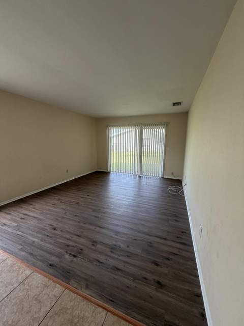 1720 SE Linpark Court, Port St. Lucie FL - photo 6 of 29