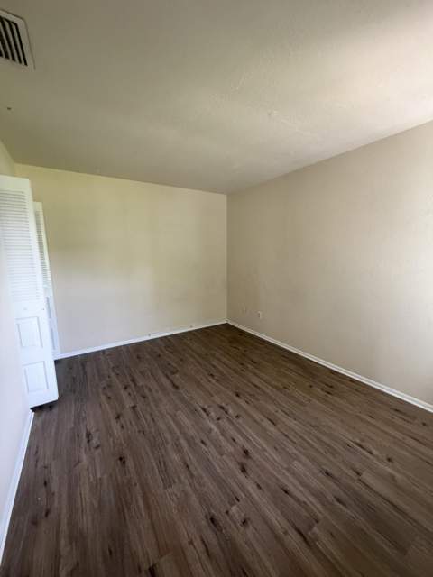 1720 SE Linpark Court, Port St. Lucie FL - photo 16 of 29