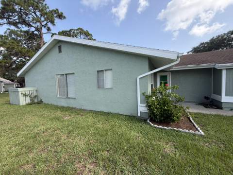 1720 SE Linpark Court, Port St. Lucie FL - photo 23 of 29