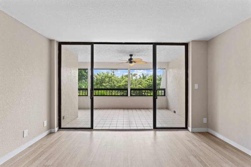 2 bedroom Condominium at 6420 Boca Del Mar Drive #207, Glens Condo, Boca Raton — photo 4