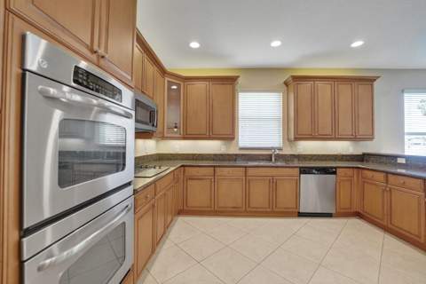 18062 SW 41st Street, Miramar FL - photo 17 of 65