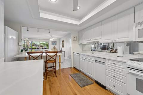 9240 SE Riverfront #D, Jupiter FL - photo 7 of 45