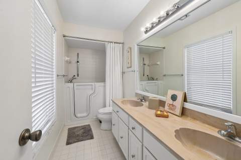9240 SE Riverfront #D, Jupiter FL - photo 15 of 45
