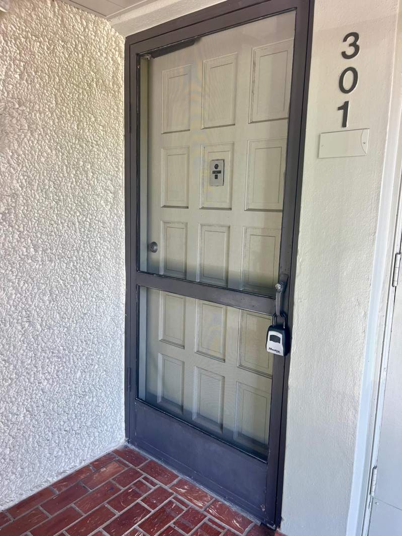 2 bedroom Condominium at 4090 Tivoli Court #301, Fountains Of Palm Beach Condo 7, Lake Worth — photo 4