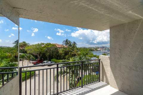 3912 S Ocean Boulevard #308, Highland Beach FL - photo 24 of 37