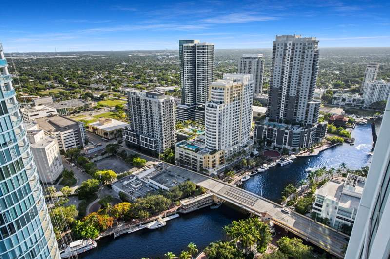 3 bedroom Condominium at 100 E Las Olas Boulevard #3804, 100 Las Olas Condo, Fort Lauderdale — photo 3