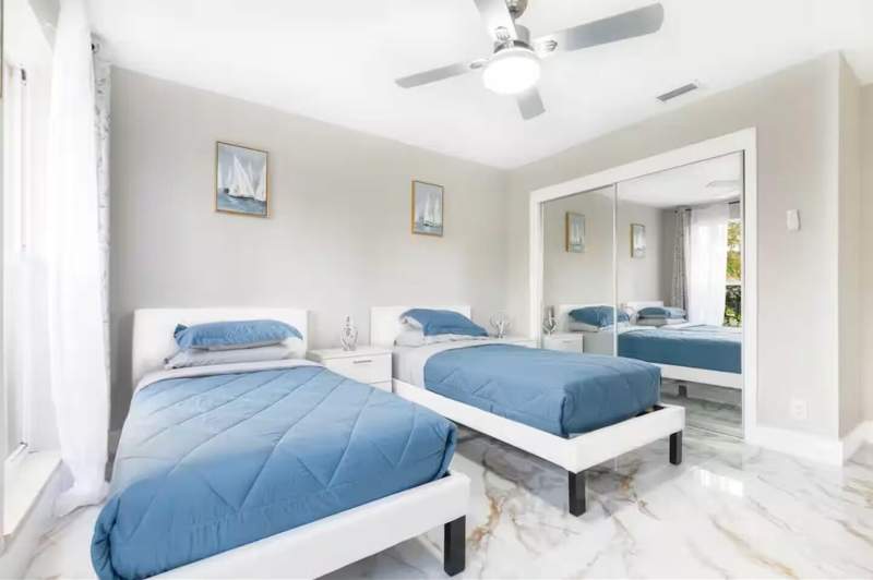 4 bedroom Single Family Residence at 2060 Amesbury Circle, Greenview Shores 2 Of Wellington, Wellington — photo 4