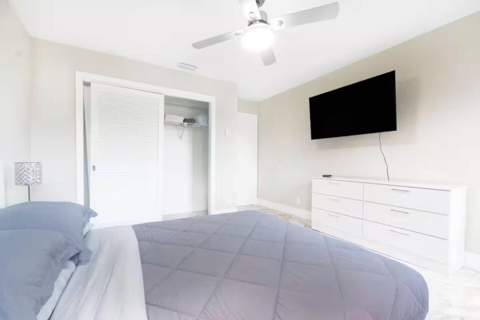 2060 Amesbury Circle, Wellington FL - photo 9 of 77