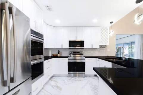 2060 Amesbury Circle, Wellington FL - photo 17 of 77