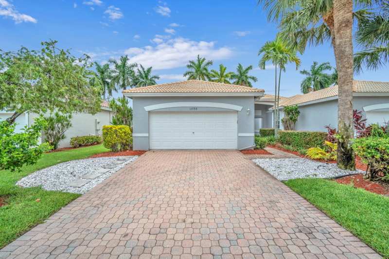 3 bedroom Villa at 10788 Royal Caribbean Circle, Majestic Isles 3, Boynton Beach — photo 1
