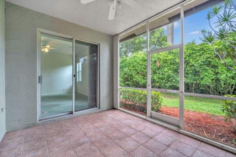 10788 Royal Caribbean Circle, Boynton Beach FL - photo 23 of 52