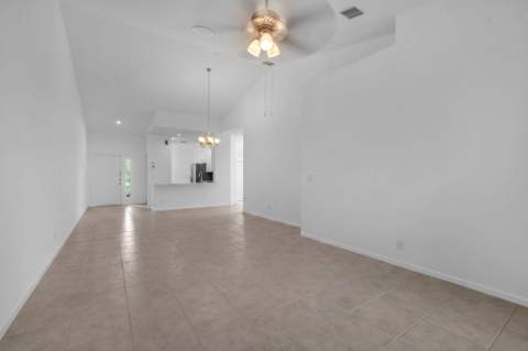 10788 Royal Caribbean Circle, Boynton Beach FL - photo 11 of 52