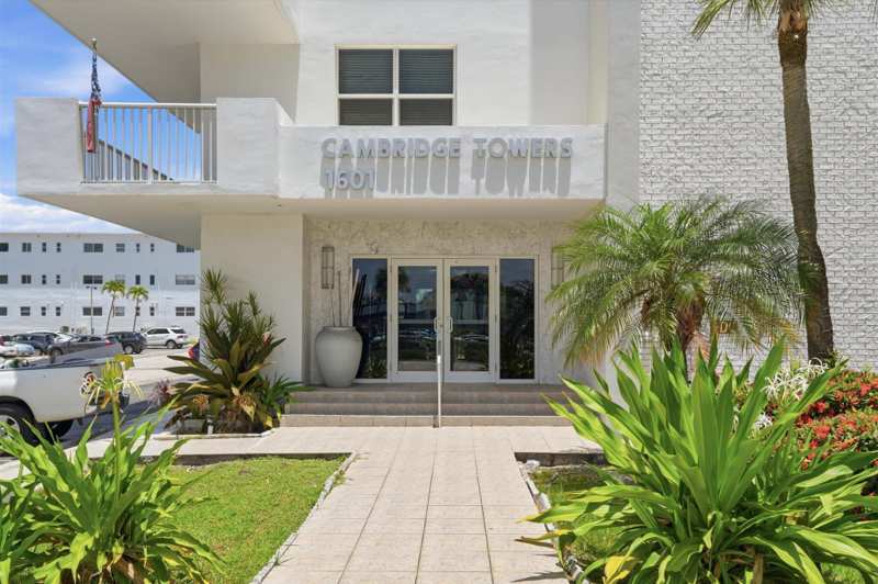 2 bedroom Condominium at 1601 S Ocean Drive #506, Cambridge Towers Condo, Hollywood — photo 1