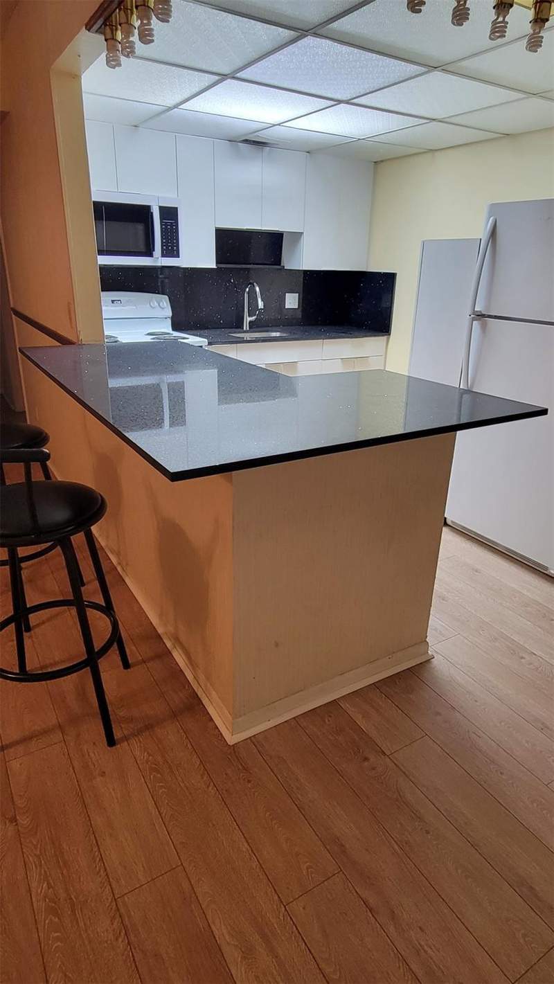 2 bedroom Condominium at 151 SW 135th Terrace #203t, New Hampton At Century Village, Pembroke Pines — photo 4