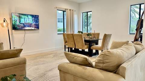 1423 SW 23rd Street, Fort Lauderdale FL - photo 6 of 12