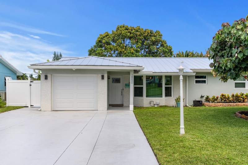 3 bedroom Single Family Residence at 2890 SE 1st Court, Dewey Heights, Boynton Beach — photo 2