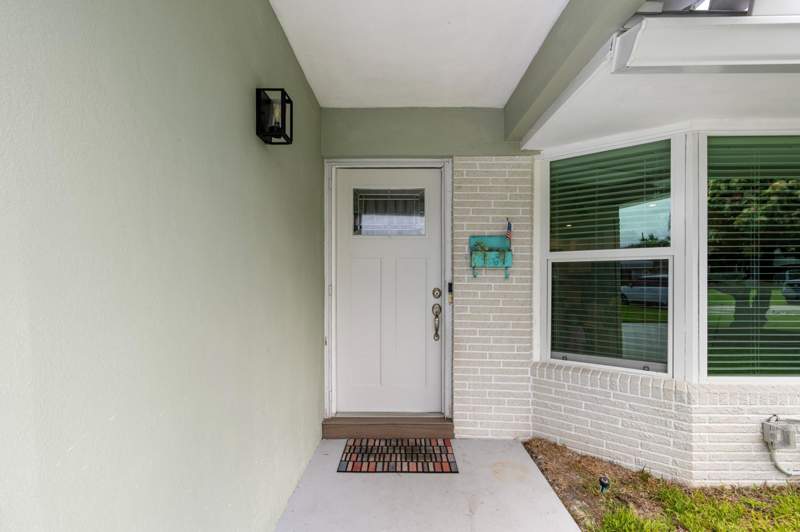 3 bedroom Single Family Residence at 2890 SE 1st Court, Dewey Heights, Boynton Beach — photo 4