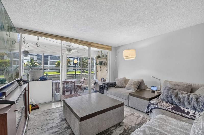 2 bedroom Condominium at 8360 Sands Point Boulevard #G102, Sands Point Condominium III, Tamarac — photo 3
