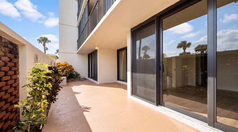 2 bedroom Condominium at 225 S Beach Road #102, Ocean Villas Condo Apts, Jupiter — photo 3