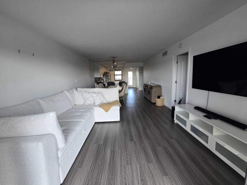 2 bedroom Condominium at 1401 N Riverside Drive #805, Waterbury Condo, Pompano Beach — photo 4