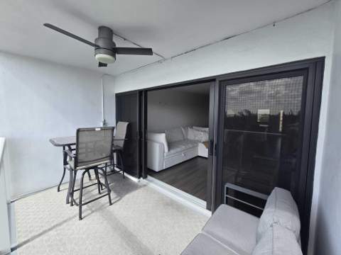 1401 N Riverside Drive #805, Pompano Beach FL - photo 6 of 37