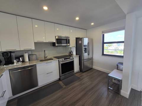 1401 N Riverside Drive #805, Pompano Beach FL - photo 16 of 37