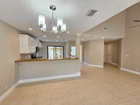 17200 Fownes Crescent, Jupiter FL - photo 13 of 30