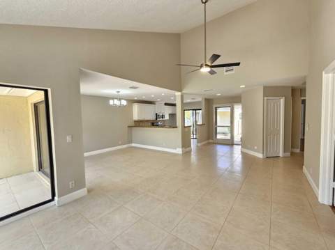 17200 Fownes Crescent, Jupiter FL - photo 8 of 30