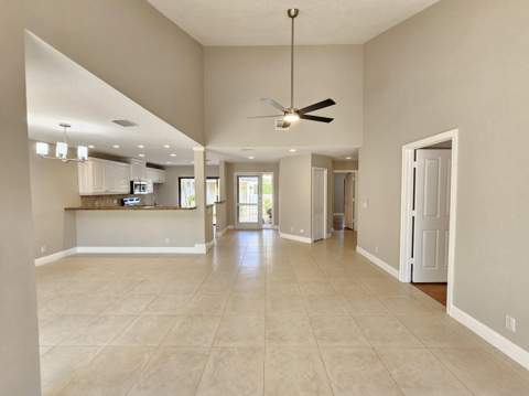 17200 Fownes Crescent, Jupiter FL - photo 10 of 30