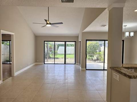17200 Fownes Crescent, Jupiter FL - photo 6 of 30