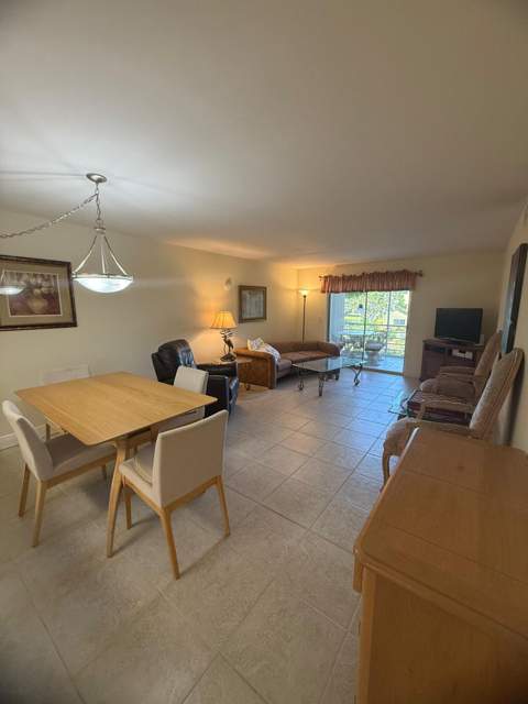 2601 NE 3rd Court #202, Boynton Beach FL - photo 17 of 23