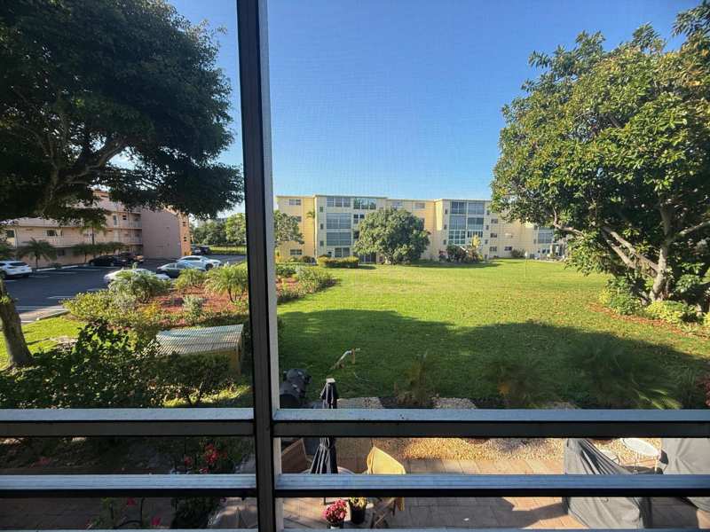 2 bedroom Condominium at 2601 NE 3rd Court #202, Village Royale Greendale Condo, Boynton Beach — photo 1