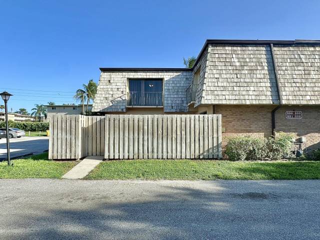 251 Lake Arbor Drive, home for sale in Palm Springs