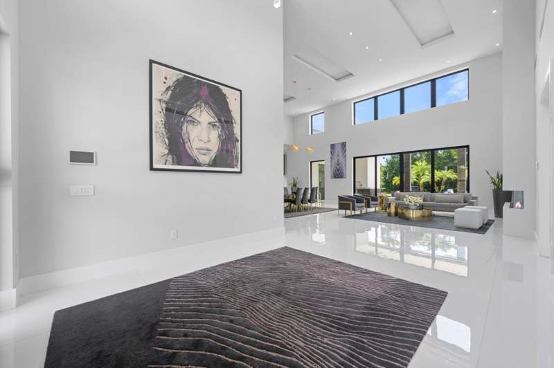 6 bedroom Single Family Residence at 11350 NW 8th Street, Fla Fruit Lands Co, Plantation — photo 4