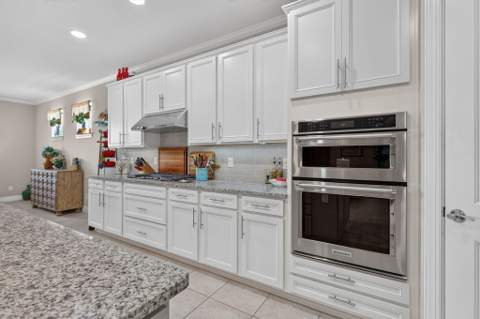 604 SE Monteiro Drive, Port St. Lucie FL - photo 16 of 40