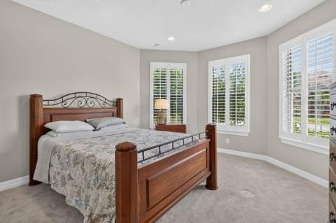 604 SE Monteiro Drive, Port St. Lucie FL - photo 23 of 44