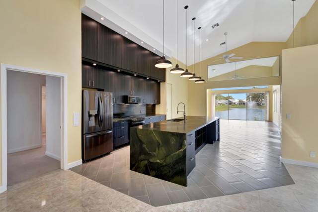 11922 Fountainside Circle