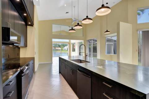 11922 Fountainside Circle, Boynton Beach FL - photo 13 of 59