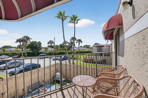 4310 Village Drive #D, Delray Beach FL - photo 24 of 56